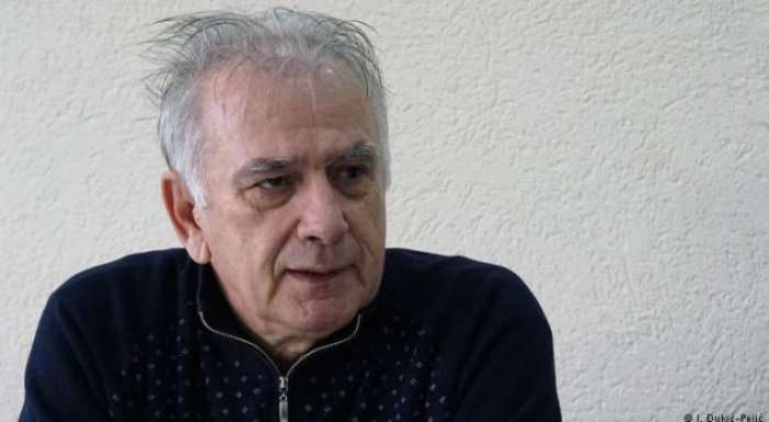 Politikani serb godet Serbinë për vrasjen e Ivanoviqit: Deri dje i keni thënë tradhtar, sot po e varrosni me nderime