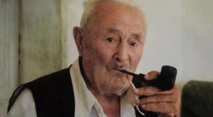 100 vjeç dhe mendja “top”, a është ky burri më i “lashtë” në Shqipëri!