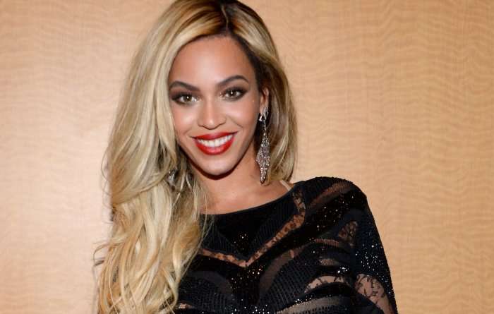 Beyonce nën akuzë: Këngëtarja bën magji