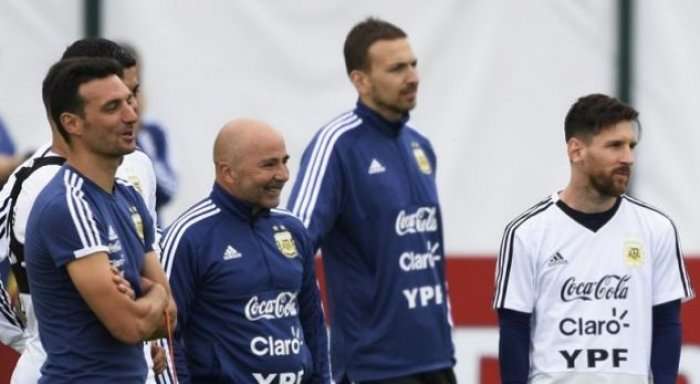 Fjalët e ashpra të Messit ndaj trajnerit të Argjentinës në Kupën e Botës