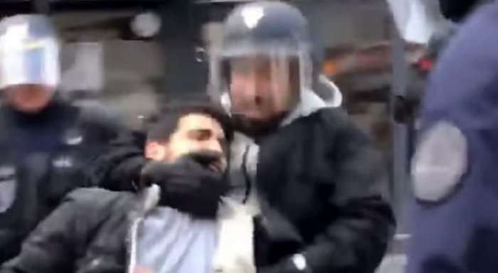 Ndihmësi presidencial i Macronit në hetime për rrahje protestuesish