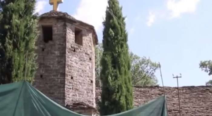Kisha e Apostujve në Shqipëri po “pushkatohet”... me qëllim ‘restaurimin’ e saj