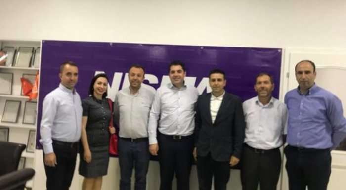 Anëtarë të kryesisë së PDK'së në Gjilan i bashkohen Nismës