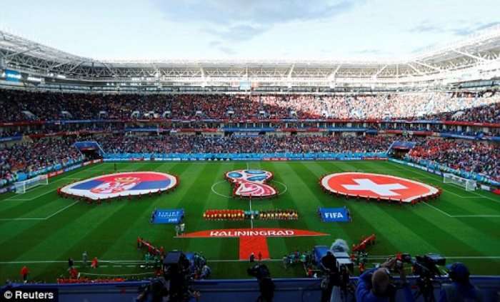 Serbët e Graçanicës e festojnë  me të madhe golin e Serbisë