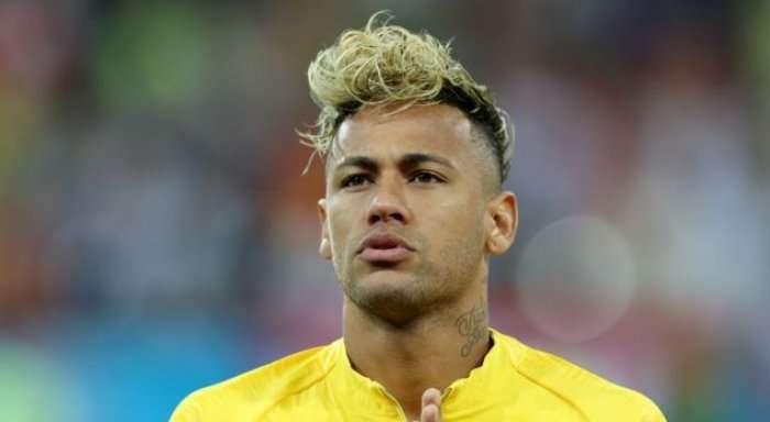Brazil – Kosta Rika, Neymari luan nga minuta e parë