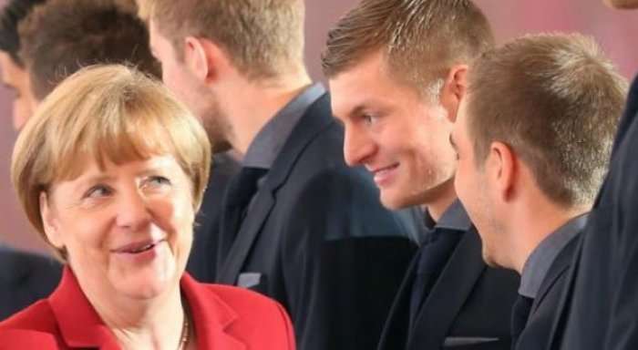 Ky është reagimi i Merkelit pas fitores së Gjermanisë