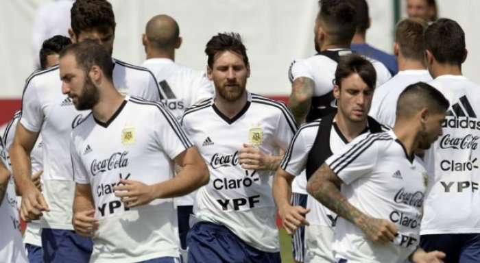 “Corriere dello Sport”: Messi do ta bëjë formacionin kundër Nigerisë, i kërkon Higuainin dhe Di Marian titullarë
