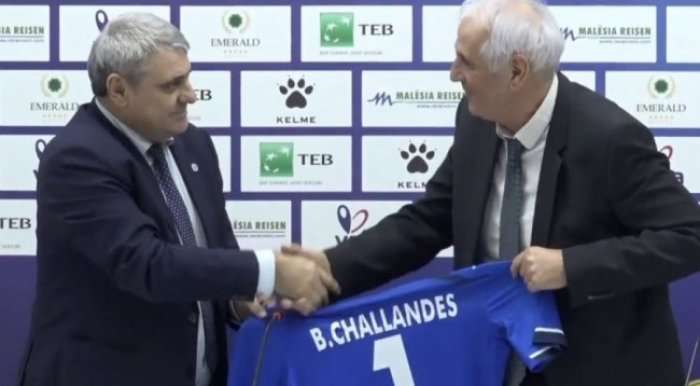 Zyrtare: Vokrri prezanton trajnerin e ri të Kosovës, është zvicerani Challandes
