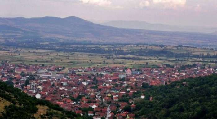 Avokati i popullit kërkon legalizimin e shqiptarëve nga Lugina e Preshevës