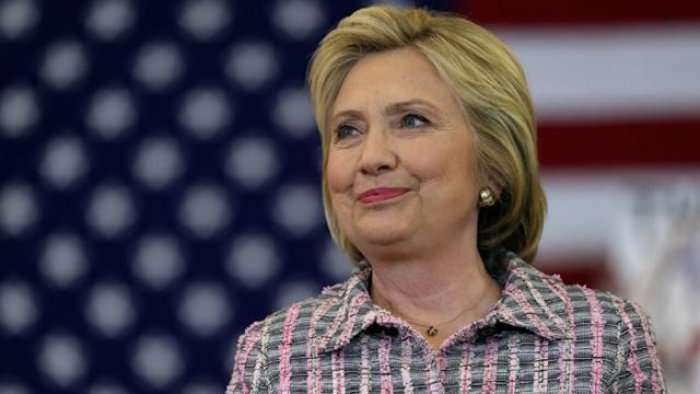 Hillary Clinton i del në mbrojtje bashkëshortit pas tradhtisë