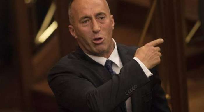 Haradinaj shkon i bindur në seancë: I kemi votat për demarkacionin
