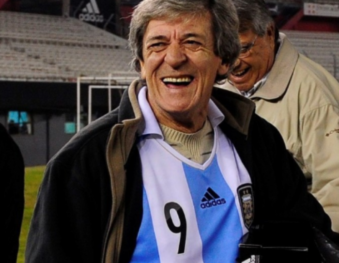 Vdes legjenda e futbollit argjentinas, ish kampion i botës