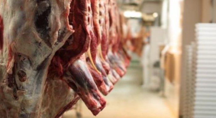 Prokuroria nis hetimet për mishin e prishur që u importua në Kosovë nga Belgjikë