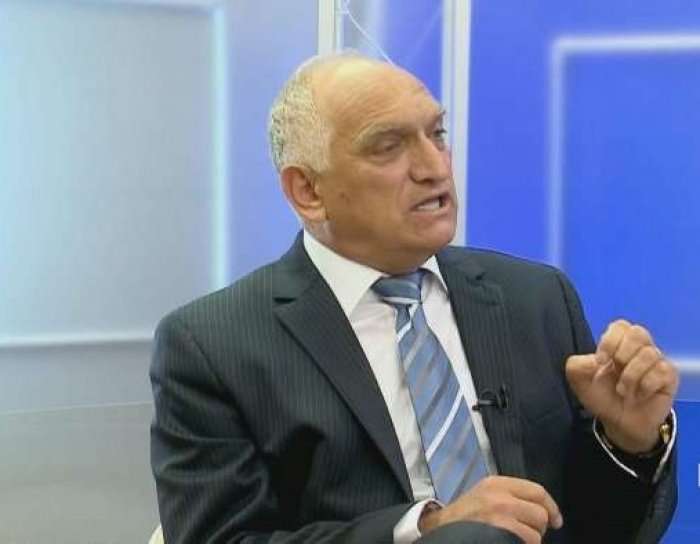 Kelmendi:Në skenën politike të Kosovës është futur mekanizmi i blerjes së votave