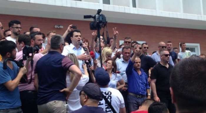 Përfundon protesta e opozitës, Basha: Aksioni ndaj qeverisë së krimit do të vazhdojë