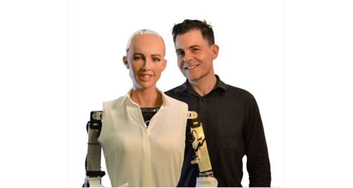 Deri në vitin 2045, njerëzit do të martohen me robotë 