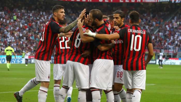 Milan po largon një super lojtar për 30 milionë euro