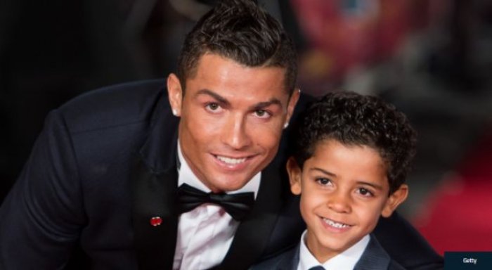 Djali i Ronaldos shënon supergol