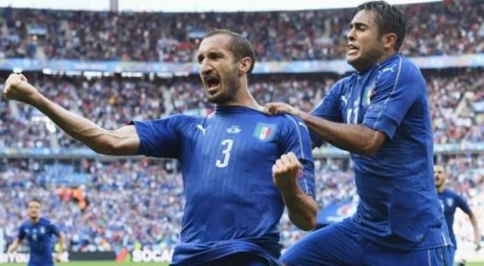 Kapiteni i Italisë u bën thirrje futbollistëve të nisin një karrierë të dytë pas pensionimit