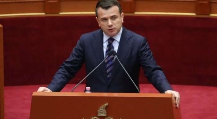 Ish-Kryeministri Berisha akuza Taulant Ballës: Është marrë me prostitucion