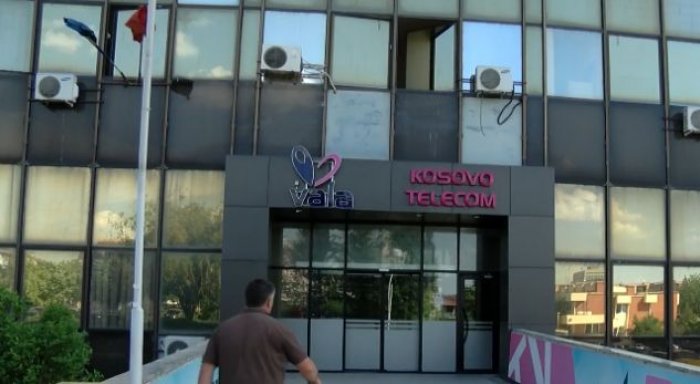 Vetëm brenda një muaji u punësuan 200 punëtorë në Telekom, thotë ish-ministri Hasani