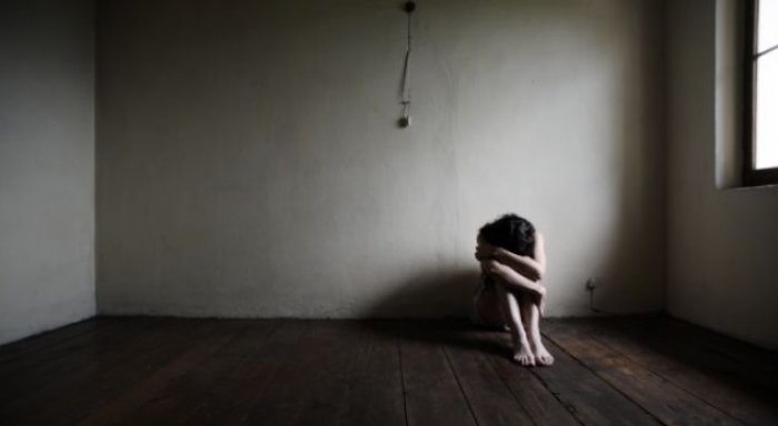 Gjakovë: Vajza dyshohet se u dhunua seksualisht nga personi që e 