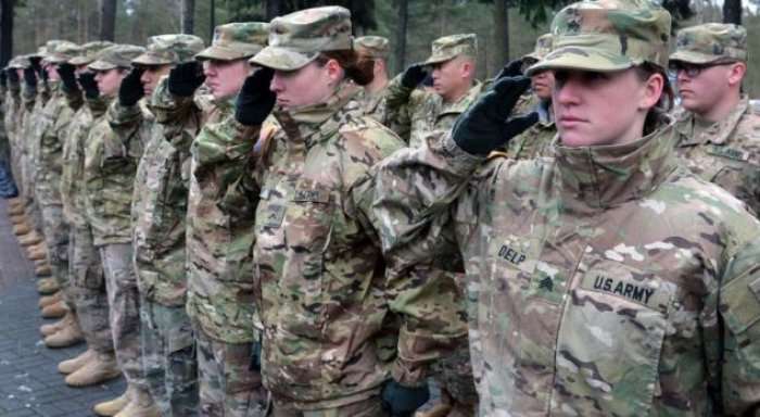Amerika shqyrton mundësinë e ndërtimit të një baze të përhershme ushtarake në Poloni