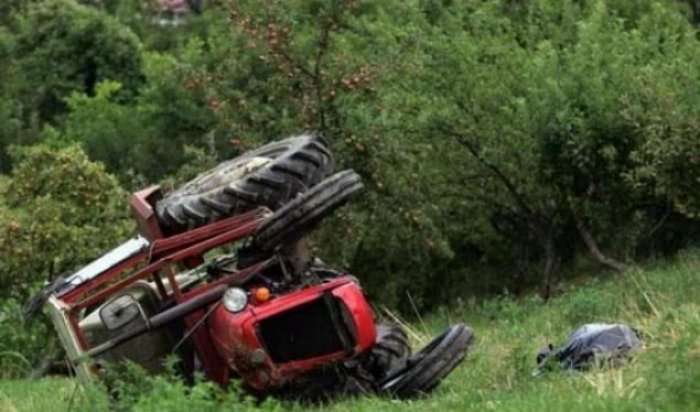 I rrokulliset traktori, humb jetën një person në Mitrovicë