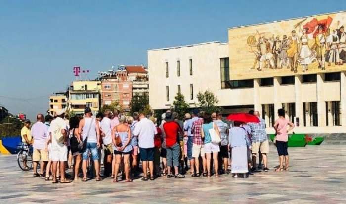 Tirana, destinacioni i turistëve të huaj edhe në shtator