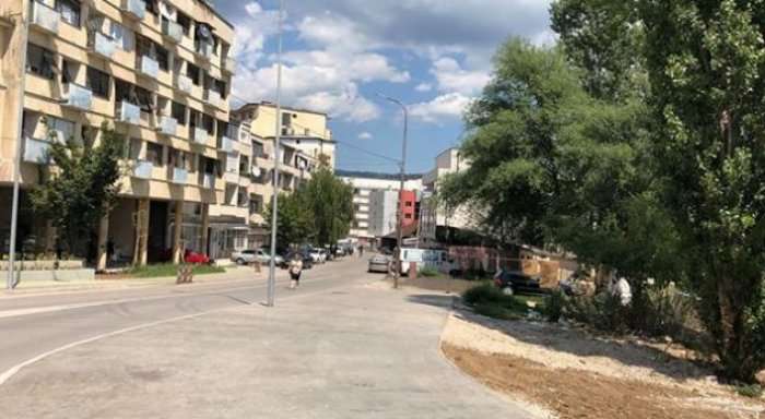 Mitrovica Veriore harxhon 10 mijë euro për telefona