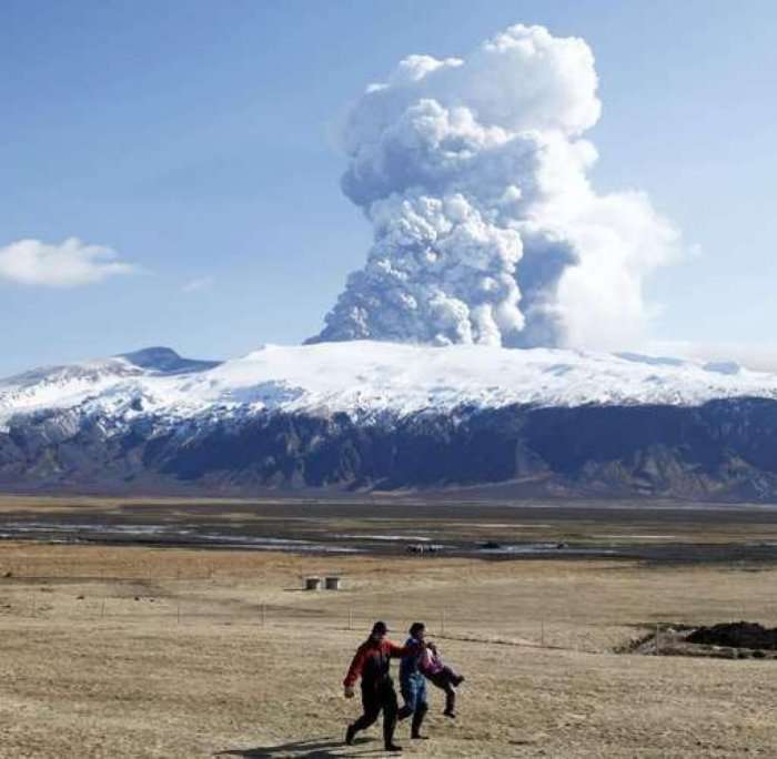 Vullkani i fjetur islandez kërcënon tërë Evropën veriore 