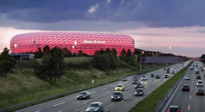 Bayern kërkon fitoren e radhës kundër Augsburgut