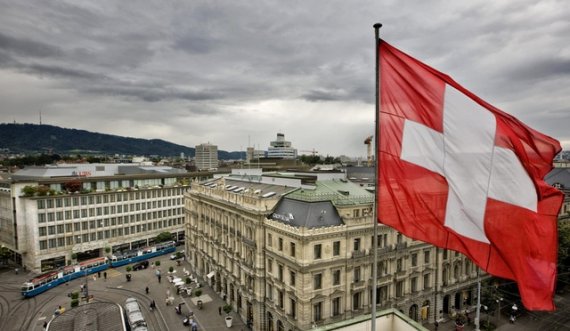 Këto janë rregullat e reja të karantinimit për ata që duan të shkojnë në Zvicër