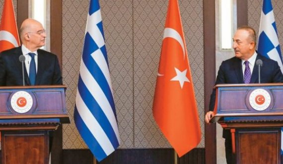  “Gënjeshtrat kanë mbaruar i dashur Mevlüt”, ç’ndodhi prapa kamerave mes ministrit të Jashtëm grek dhe atij turk 