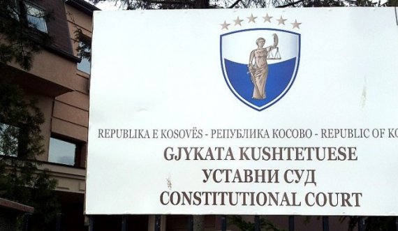 Interpretimi skandaloz i Gjykatës Kushtetuese për të drejtën e kandidimit rrezikon futjen e zgjedhjeve në rrugë pa krye