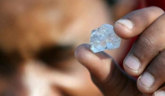  ‘Ethet e diamanteve’, ja çfarë ishin gurët e kristaltë të gjetur në Afrikën e Jugut 