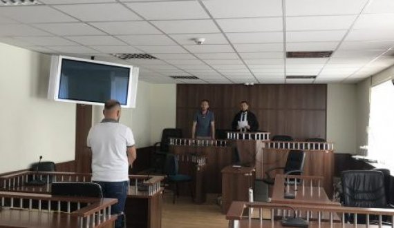  4 mijë euro gjobë për korrupsion për kryeshefin e kompanisë së mbeturinave “Uniteti” në Mitrovicë 