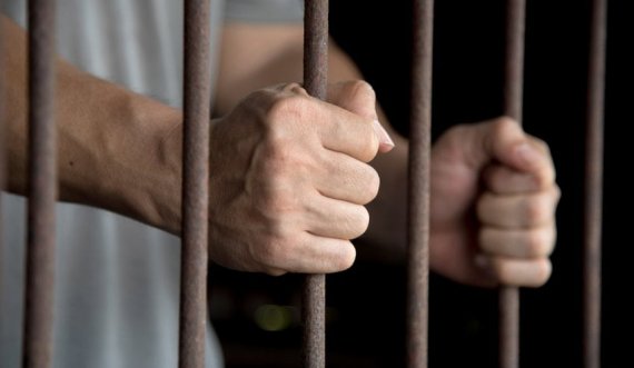 Reagon Tahiri pas dënimit me burg: Është padrejtësi