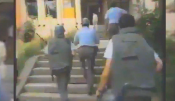 Për 32 vjetorin, Krasniqi risjell pamjet e brutalitetit të policisë serbe kur okupuan RTP-në