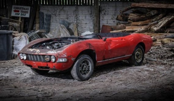 Ky Fiat ‘i djegur’ është shitur për hiq më pak se rreth 20 mijë euro