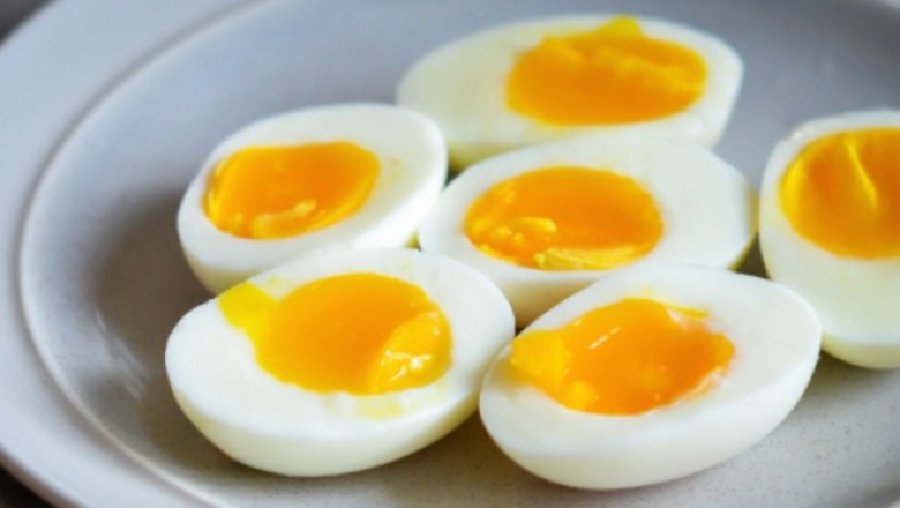 Përse duhet të hani vezë të ziera?