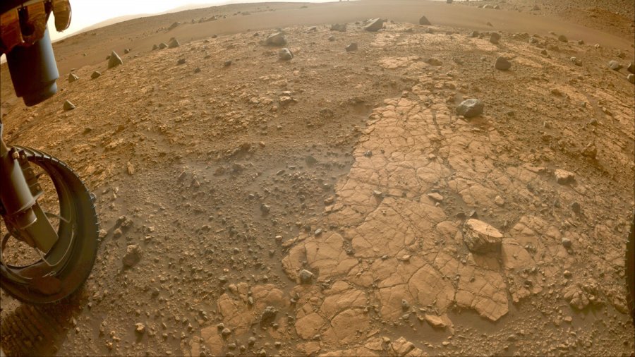 'Curiosity' gjen acide yndyrore në Mars