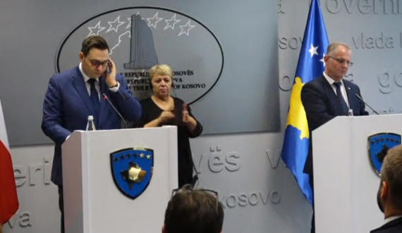 Ministri i jashtëm çek nga Prishtina: Pritjet e mia janë të larta që të liberalizohen vizat