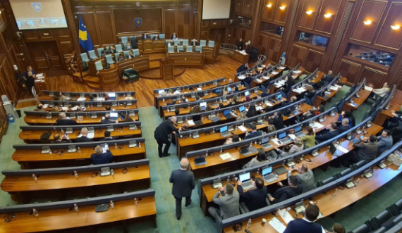 Kuvendi i Kosovës s'ka korum për vazhdimin e masave emergjente 