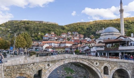 Në Prizren një person sulmohet me thikë