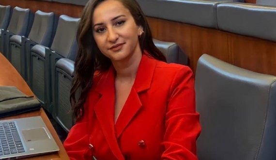 Deputetja e Kuvendit të Kosovës nga VV-ja  sfidon Kryeministrin Rama: Të shohim a do t’ia përmend  Vuçiçit gjenocidin e Serbisë mbi shqiptarët