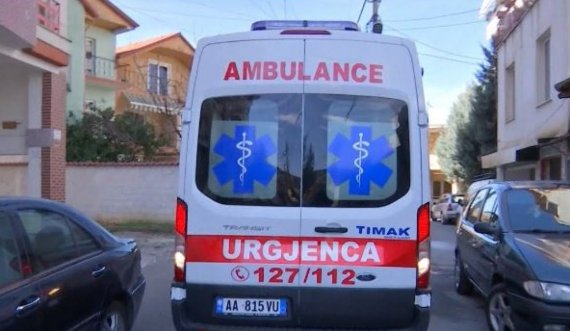 Vdes e moshuara shqiptare e cila u godit nga vetura