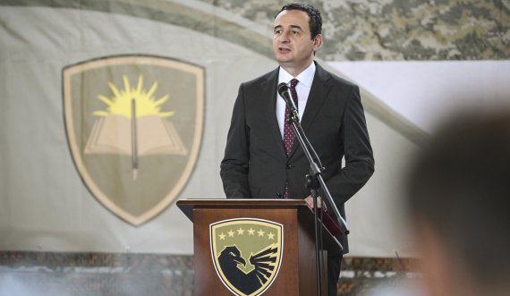 Kryeministri Kurti krenar me ushtrinë e Kosovës: Për dy vjet, FSK me 1 mijë e 240 ushtarë të rinj e 612 rezervë