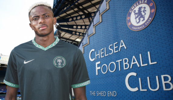 Chelsea ofron 60 milionë euro dhe një lojtar për shërbimet e Victor Osimhen