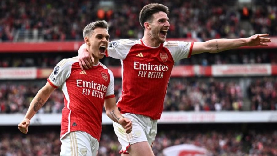 Arsenali mposht Bournemouthin, vazhdon fuqishëm ndjekjen e titullit